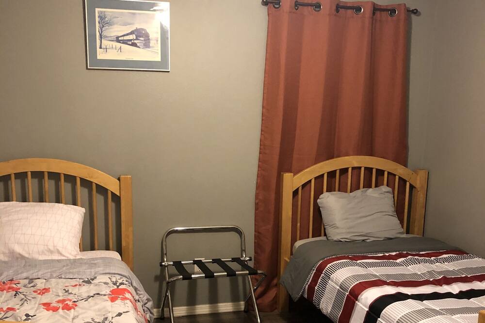 Photo of Bedroom in Los Lunas