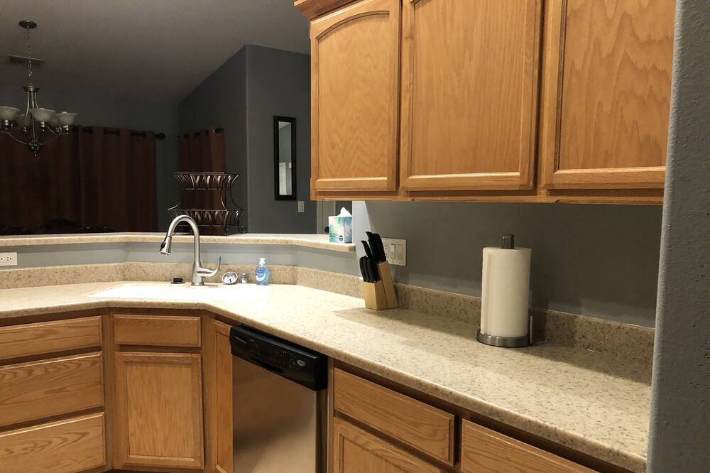 Photo of Kitchen in Los Lunas