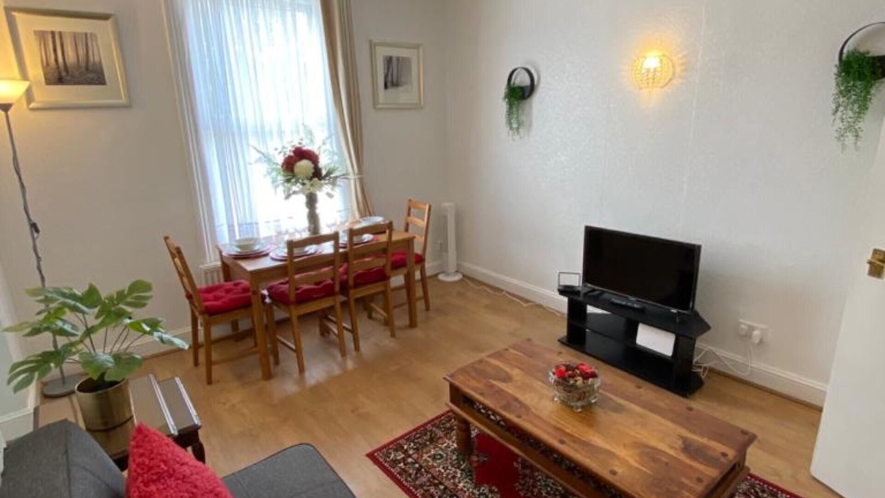 Photo of Others in Penge