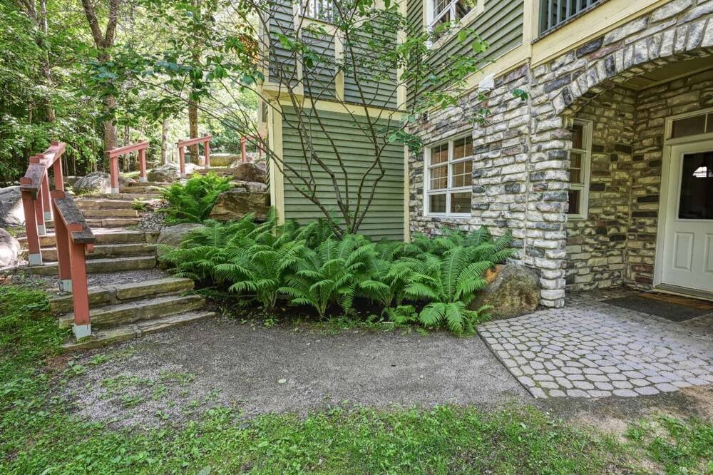 Photo of Outdoor in Tremblant-Les-Eaux