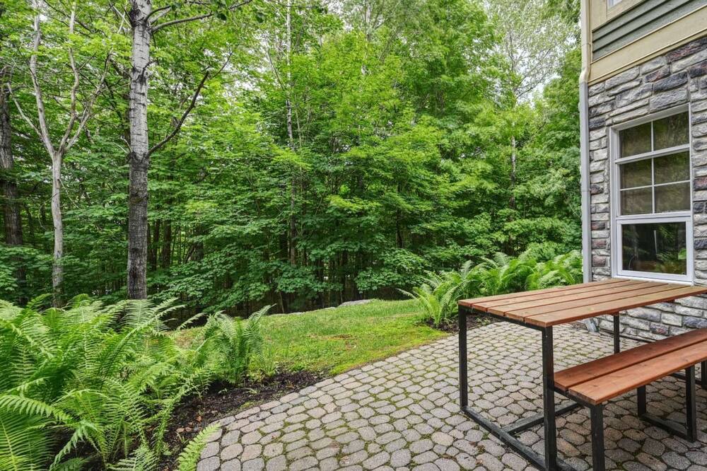 Photo of Patio Balcony in Tremblant-Les-Eaux