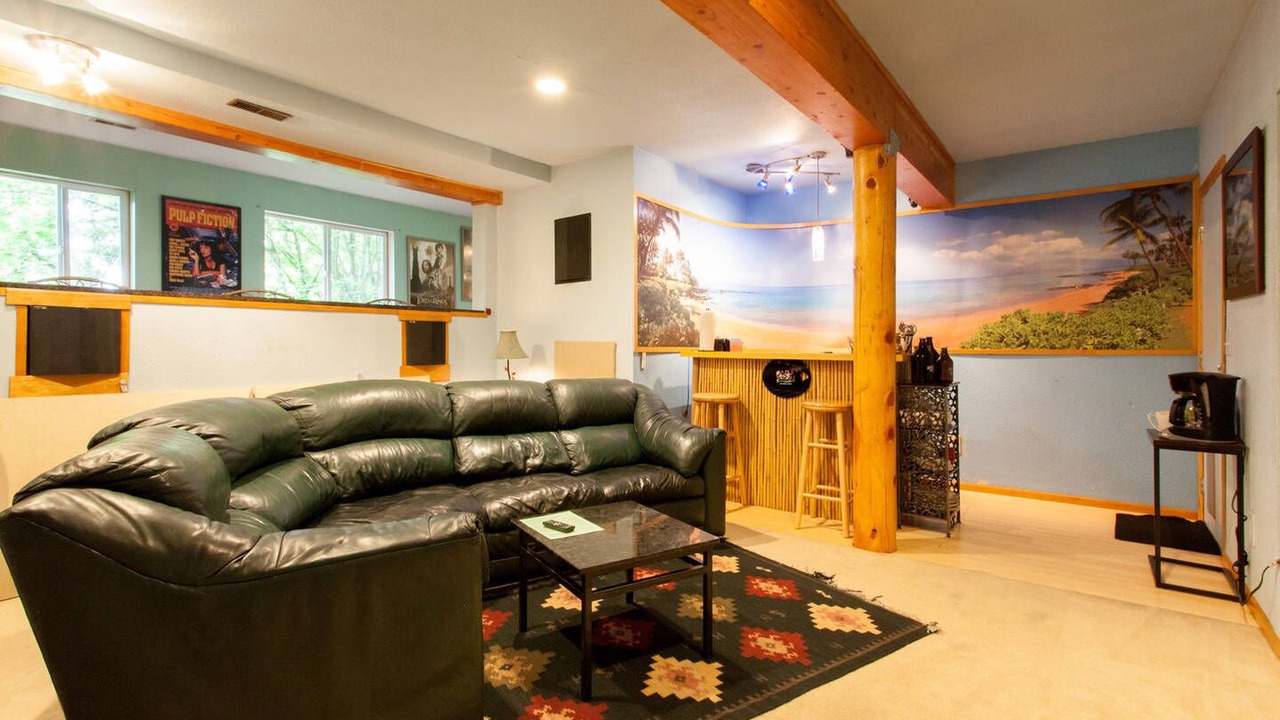 Photo of Livingroom in Hidden Springs