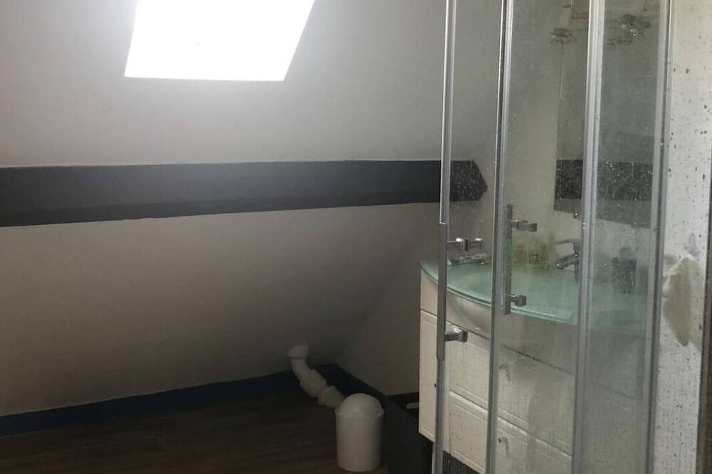 Photo of Bathroom in Le Portel