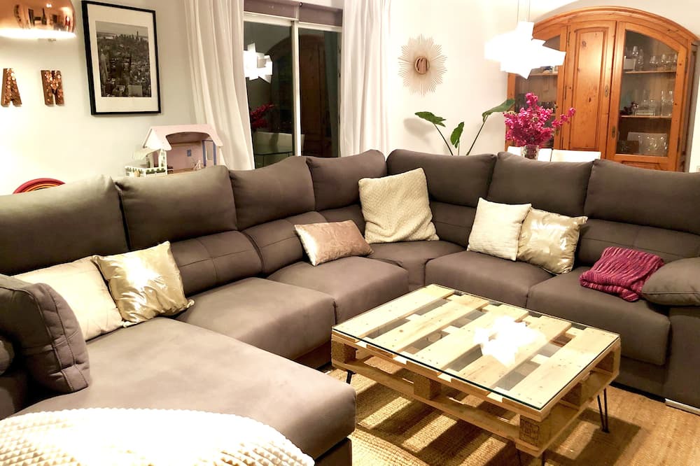 Photo of Livingroom in La Pobla de Vallbona