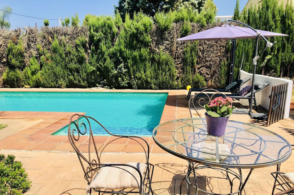 Photo of Outdoor in La Pobla de Vallbona
