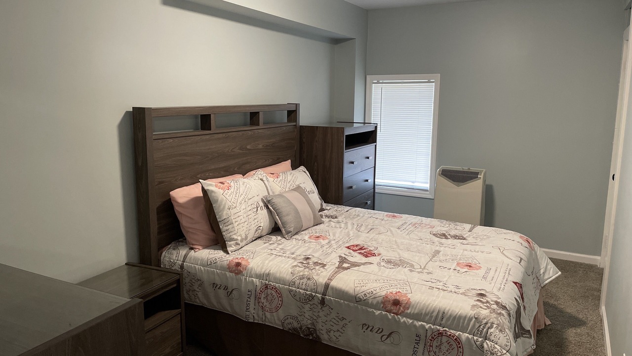 Photo of Others in Town of Olive