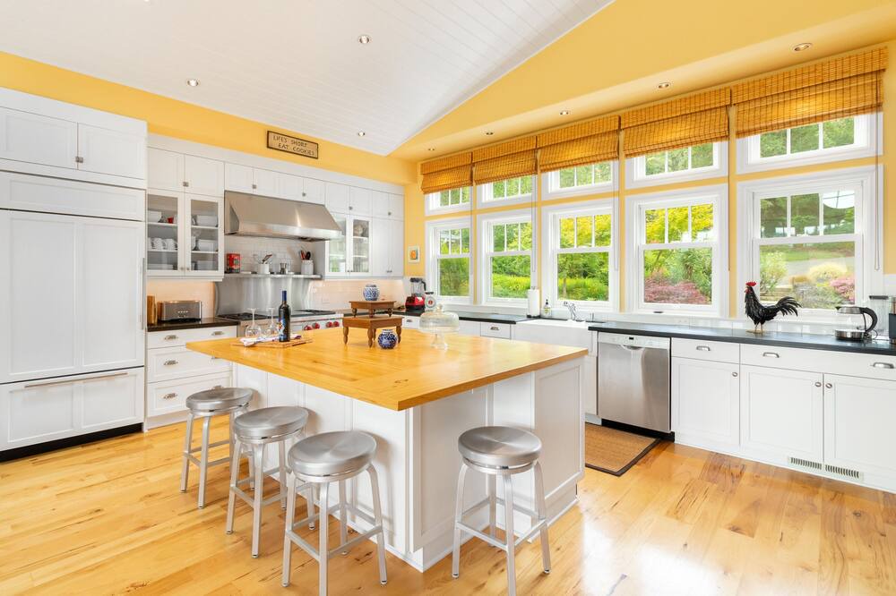 Photo of Others in Roseburg