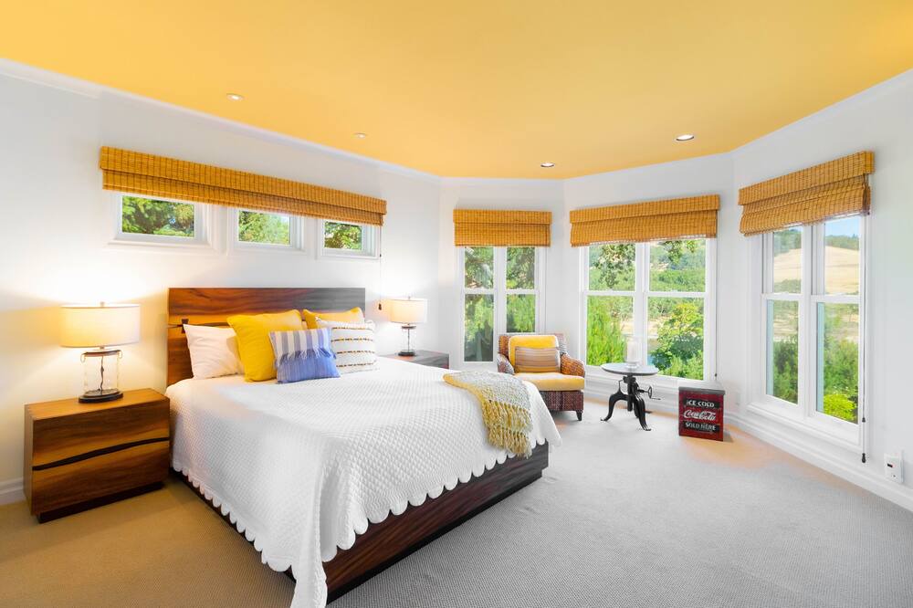 Photo of Others in Roseburg