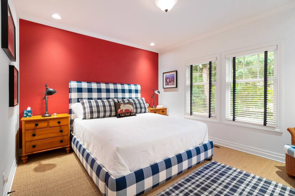 Photo of Others in Roseburg