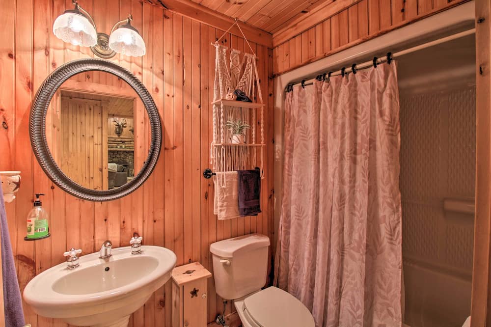 Photo of Bathroom in New Castle