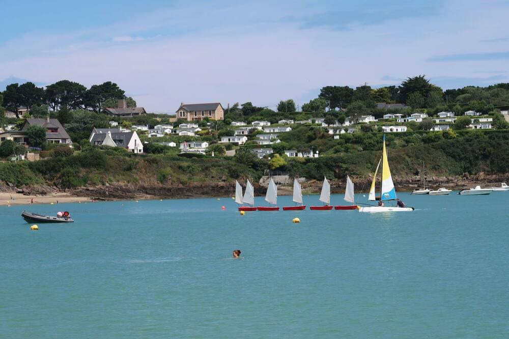 Photo of Others in Cancale