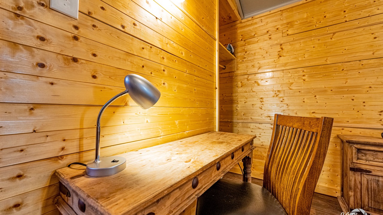Photo of Bedroom in Midland