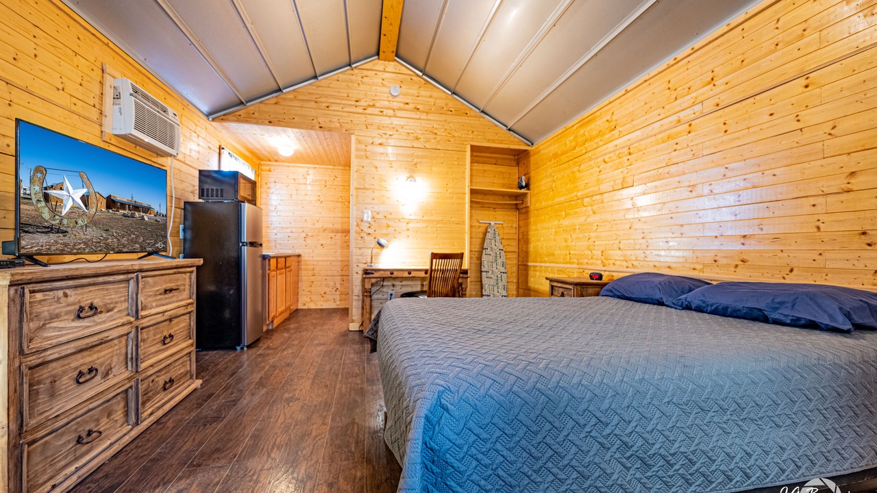 Photo of Bedroom in Midland