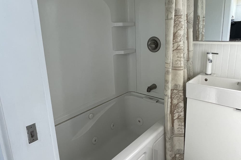 Photo of Bathroom in Star Valley Ranch