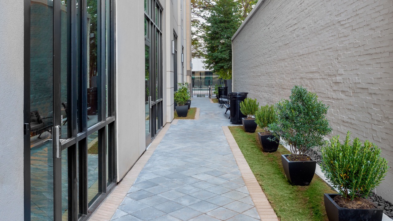 Photo of Patio Balcony in Midtown