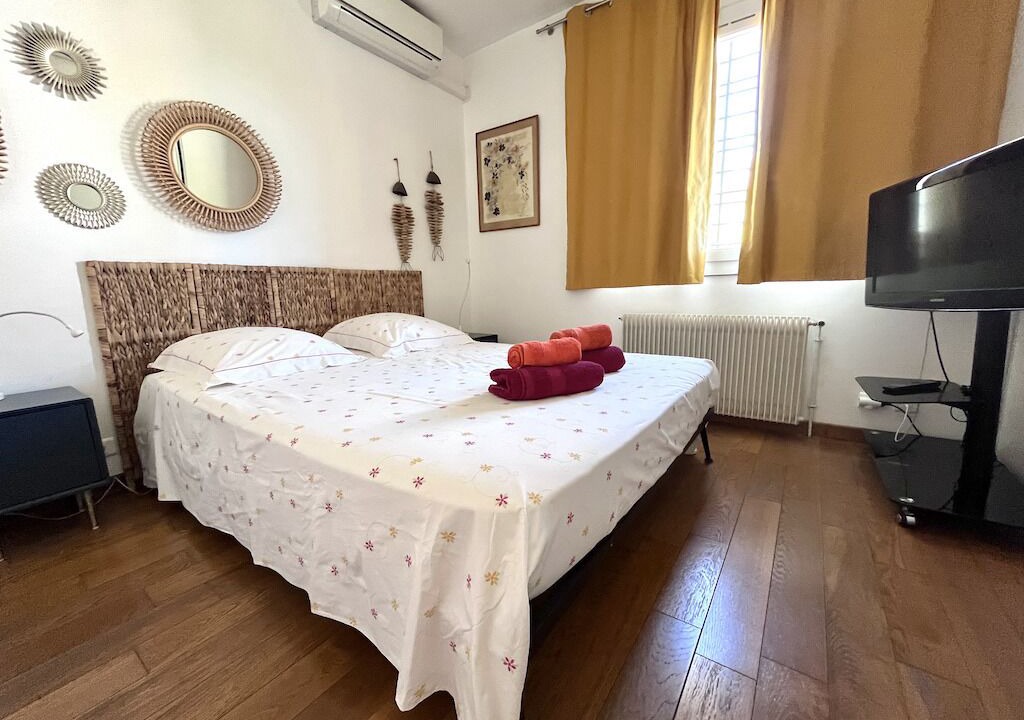 Photo of Bedroom in Le Cres