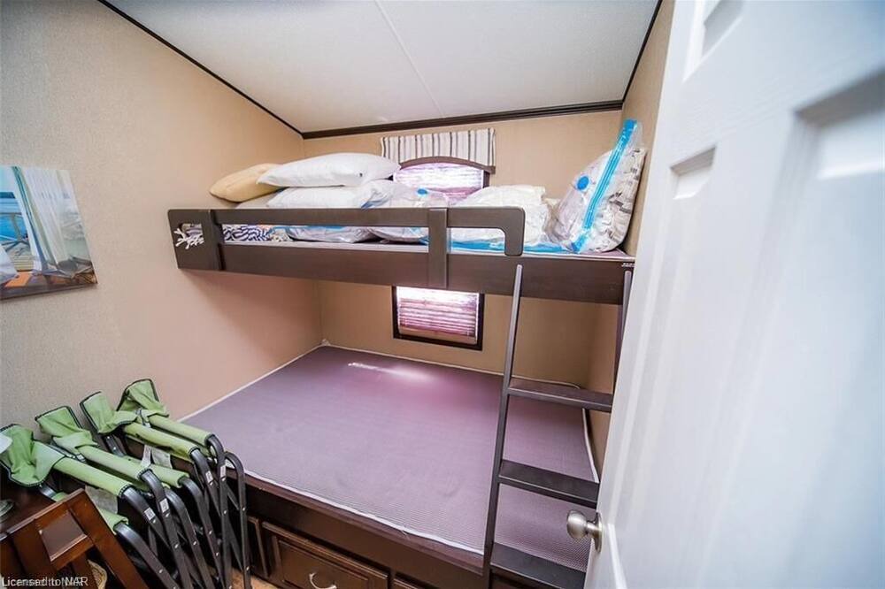 Photo of Bedroom in Virgil