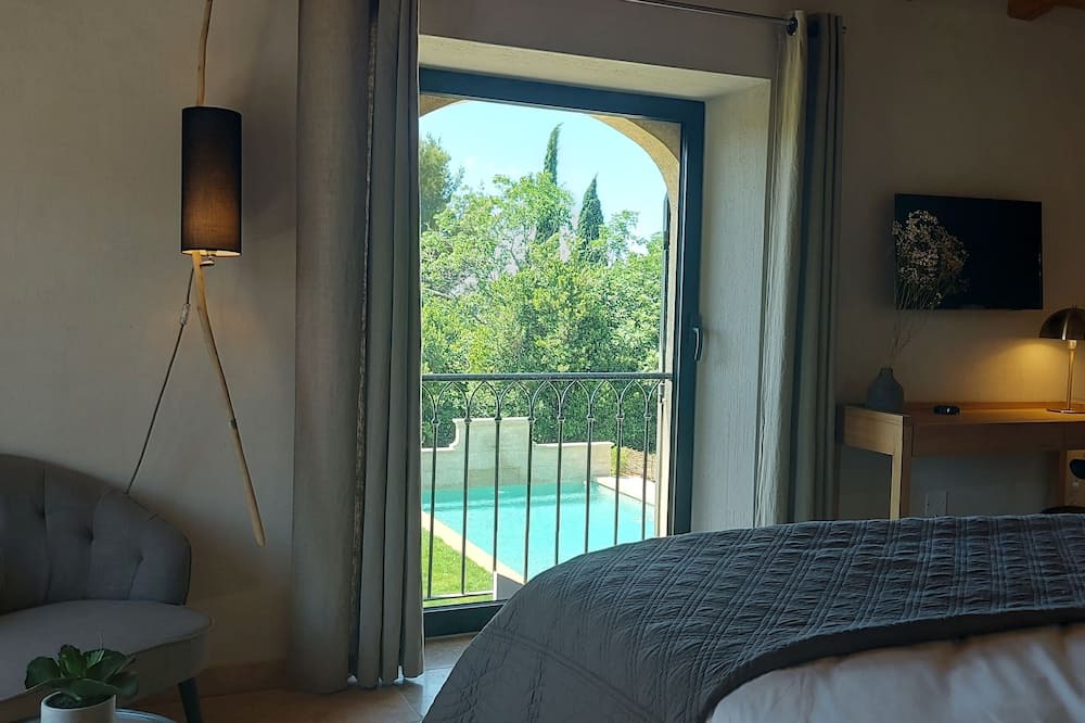 Photo of Bedroom in Maussane-les-Alpilles