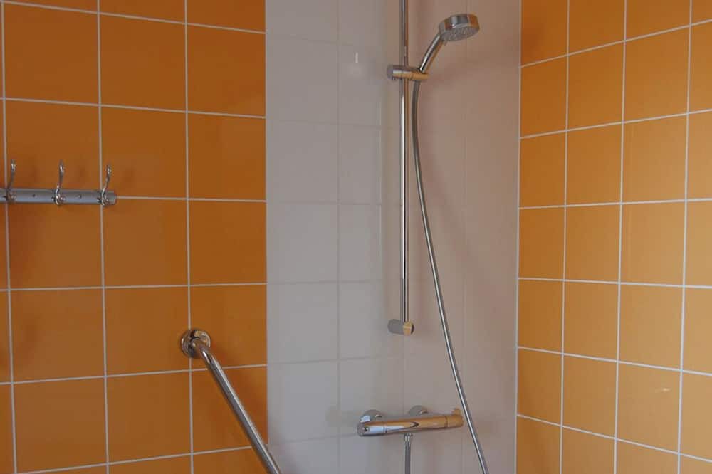 Photo of Bathroom in Cambron