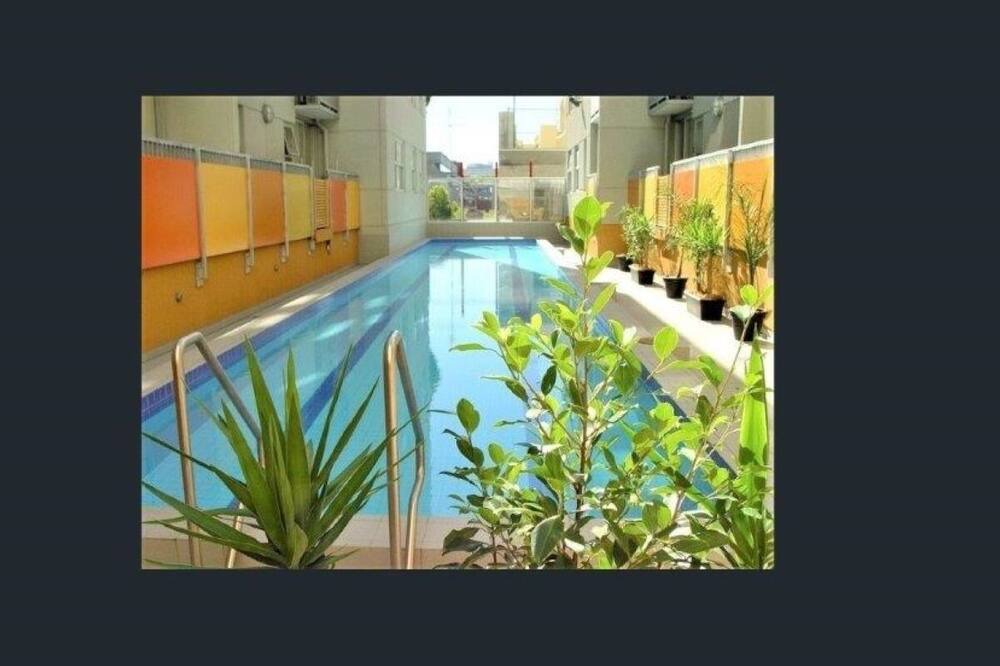 Photo of Outdoor in Carlton South