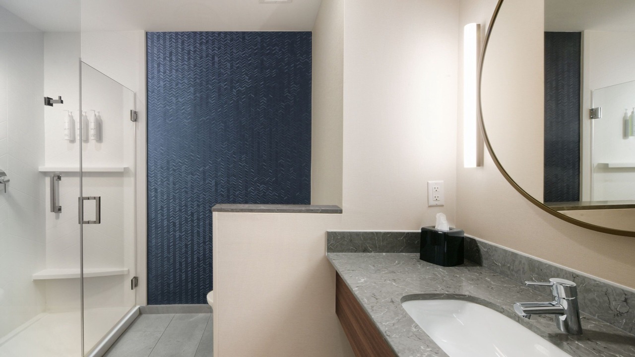 Photo of Bathroom in Buckner Terrace - Everglade Park