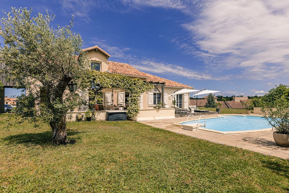 Photo of Outdoor in Rouzede