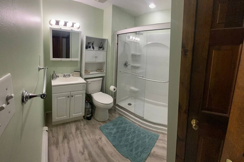 Photo of Bathroom in Palenville