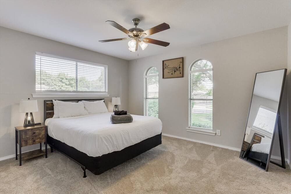Photo of Others in Buckner Terrace - Everglade Park
