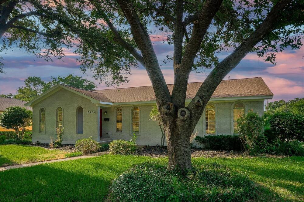 Photo of Others in Buckner Terrace - Everglade Park