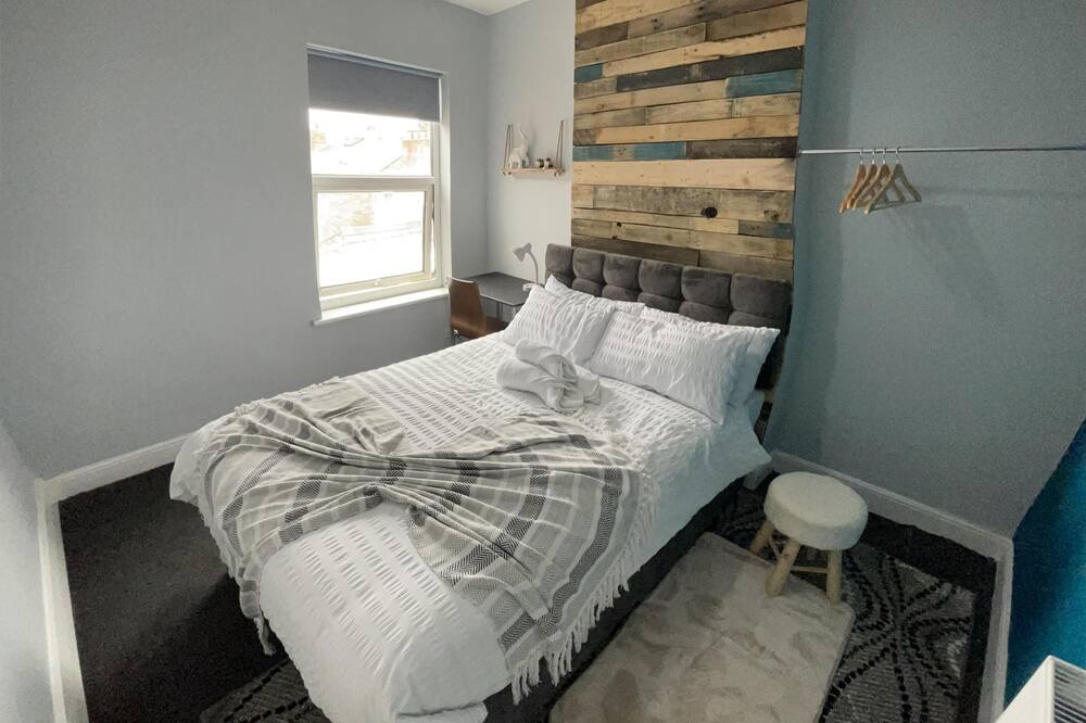 Photo of Bedroom in Seisdon