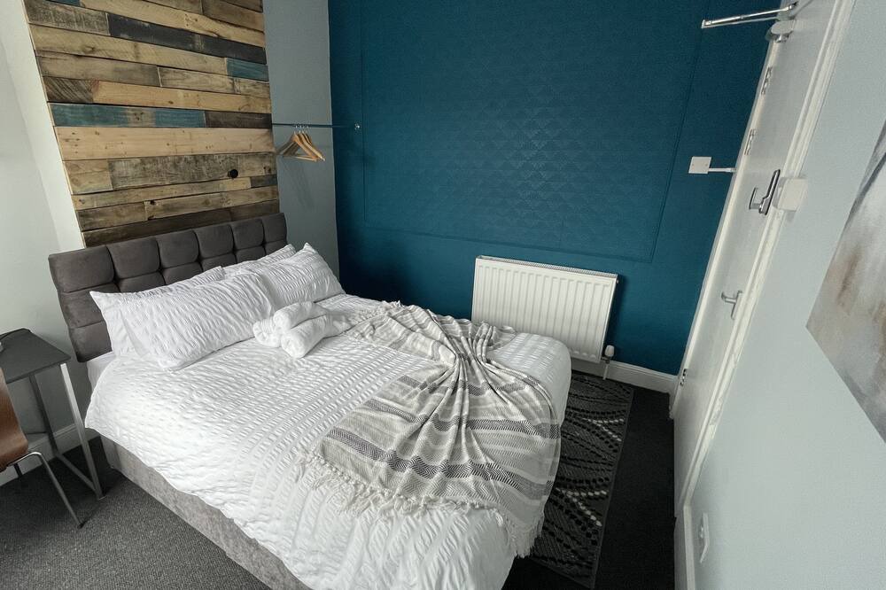 Photo of Bedroom in Seisdon