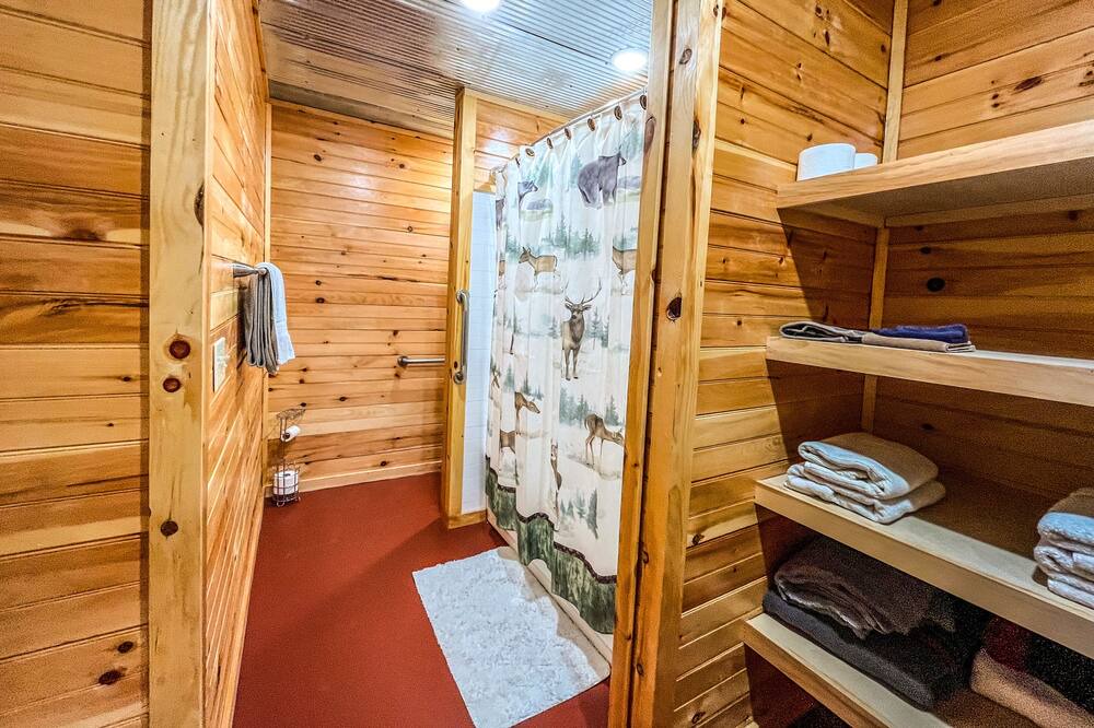 Photo of Bedroom in Mountain View