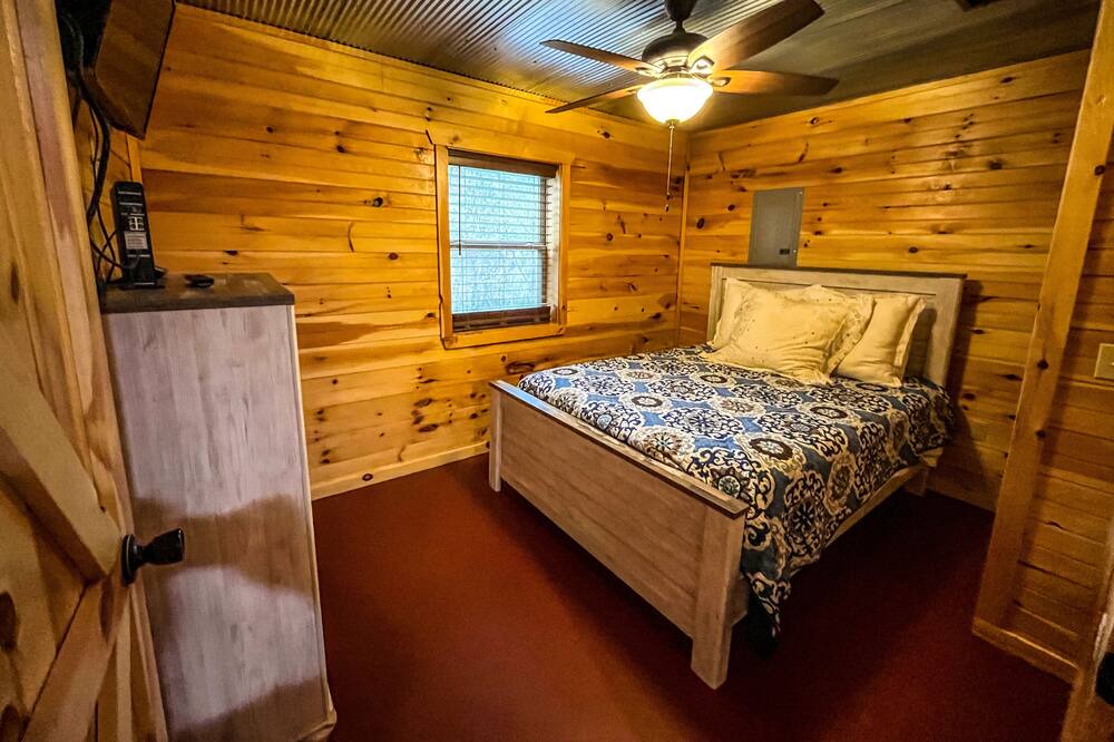 Photo of Bedroom in Mountain View