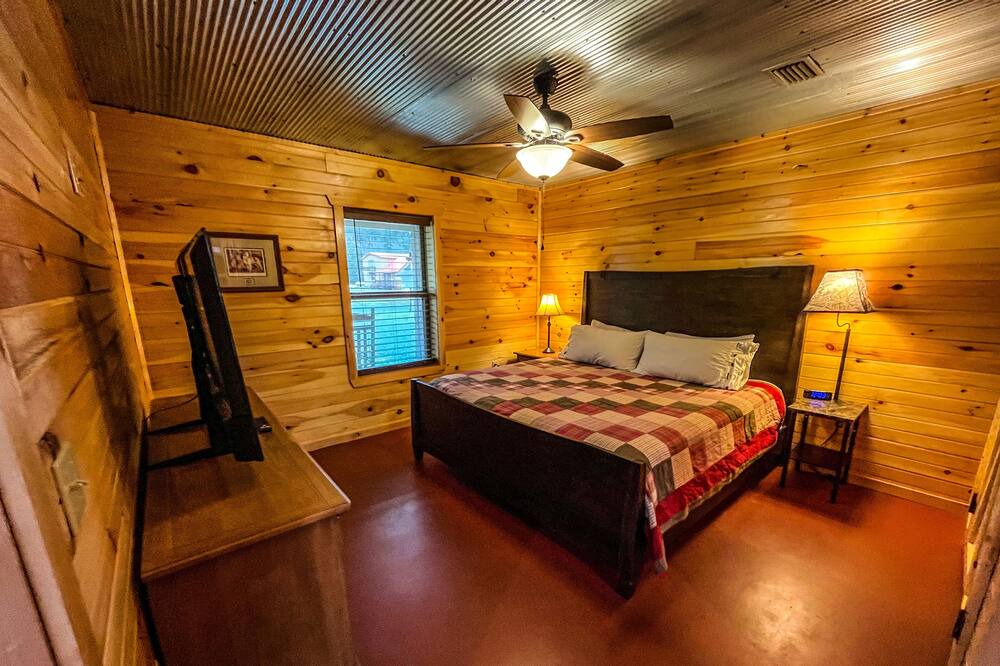 Photo of Bedroom in Mountain View