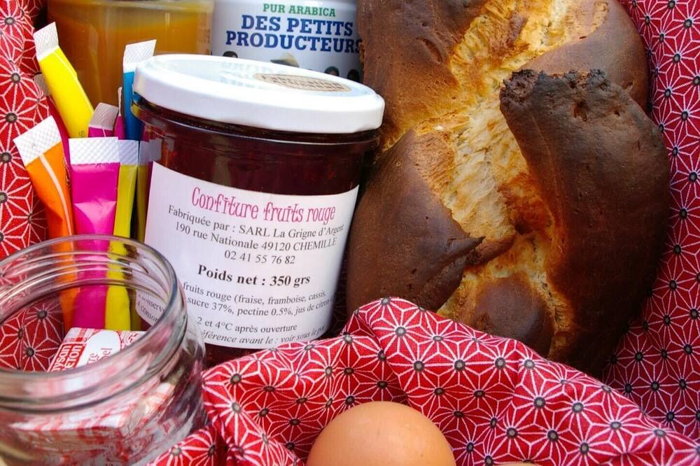 Photo of Others in Montreuil-sur-Maine
