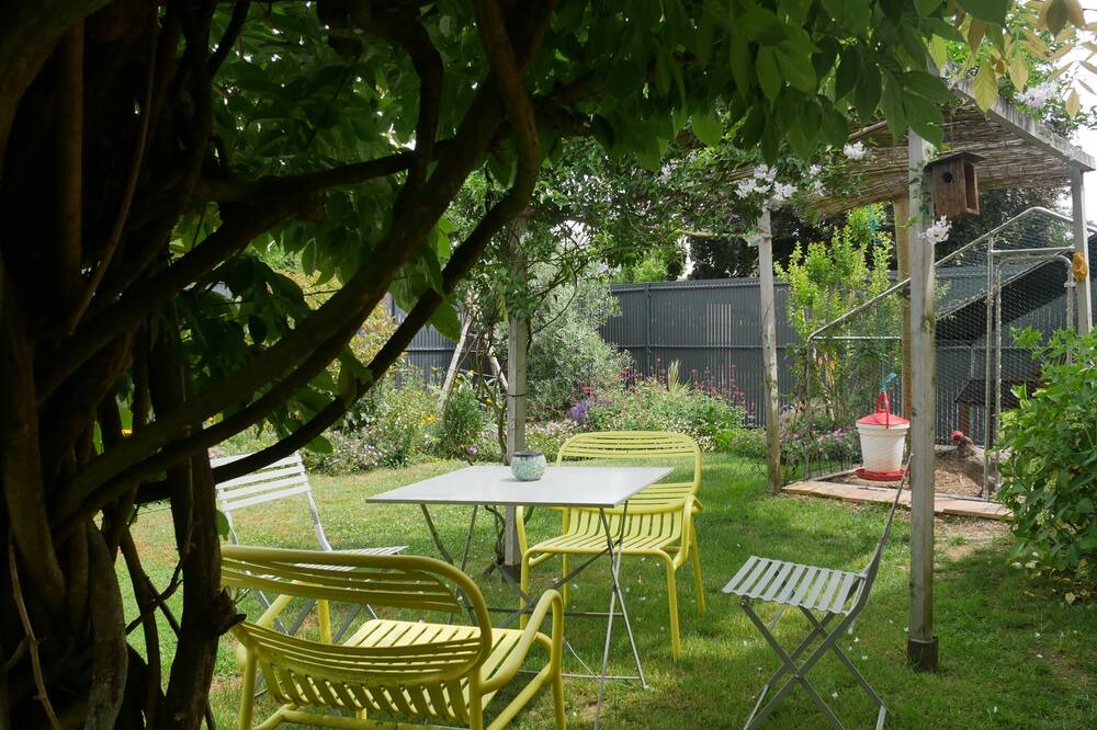 Photo of Outdoor in Montreuil-sur-Maine