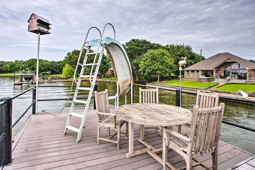 Photo of Outdoor in Caney City