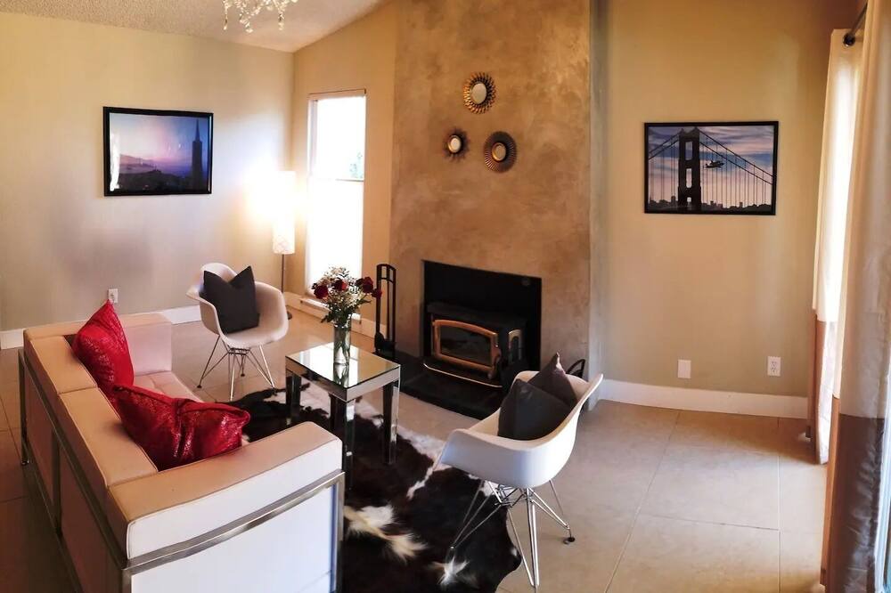 Photo of Bedroom in Rancho Cordova