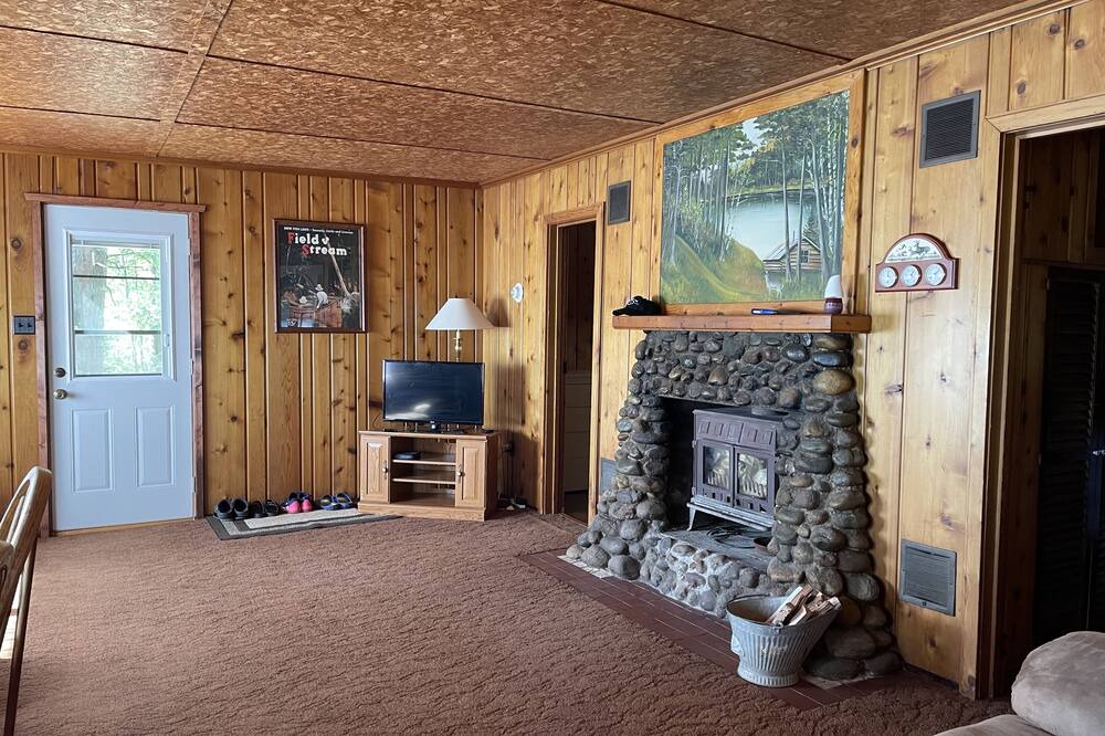 Photo of Bedroom in Iron River