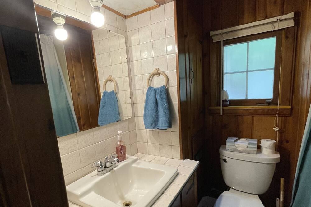 Photo of Bathroom in Iron River