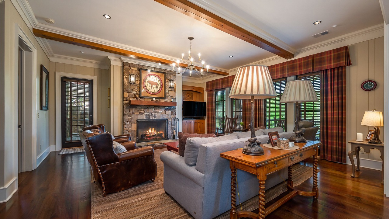 Photo of Livingroom in Mill Spring