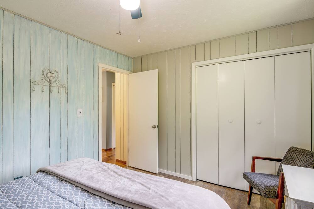 Photo of Bedroom in Bean Station