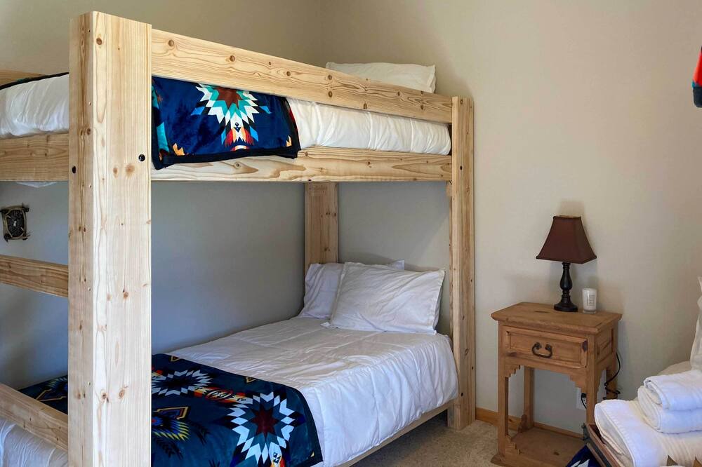 Photo of Bedroom in Vian