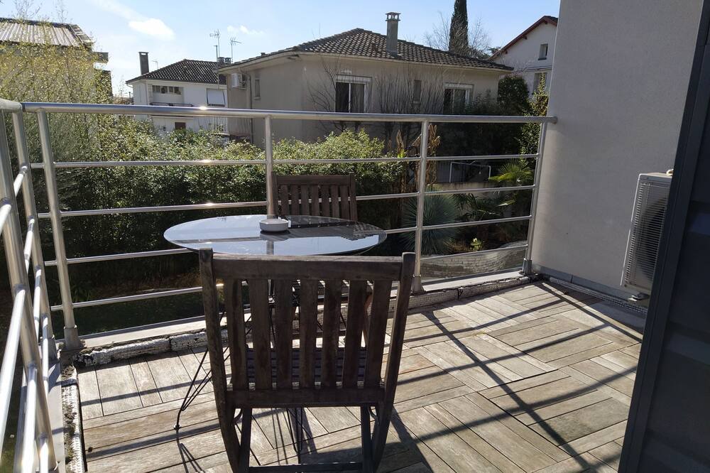Photo of Patio Balcony in Roseraie