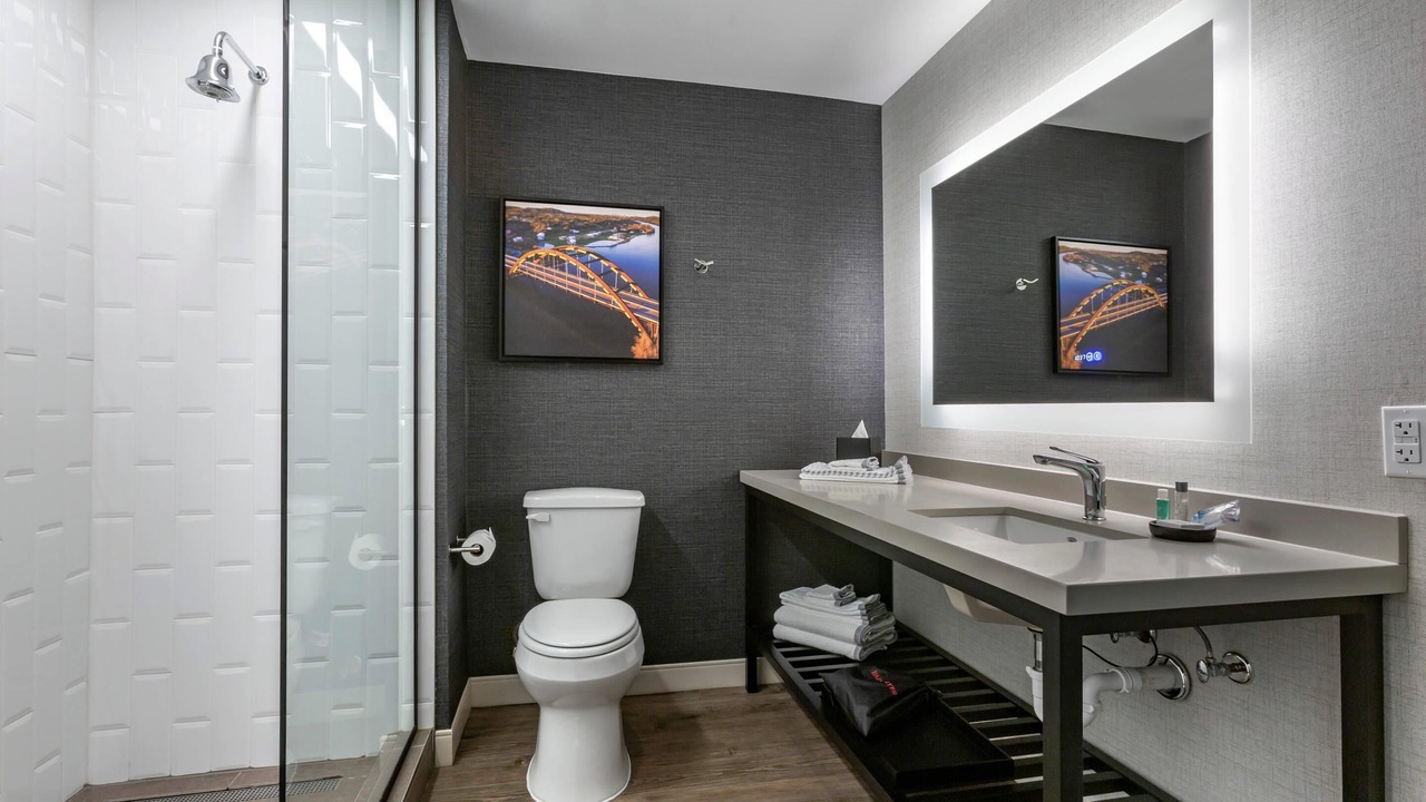 Photo of Bedroom in Montopolis