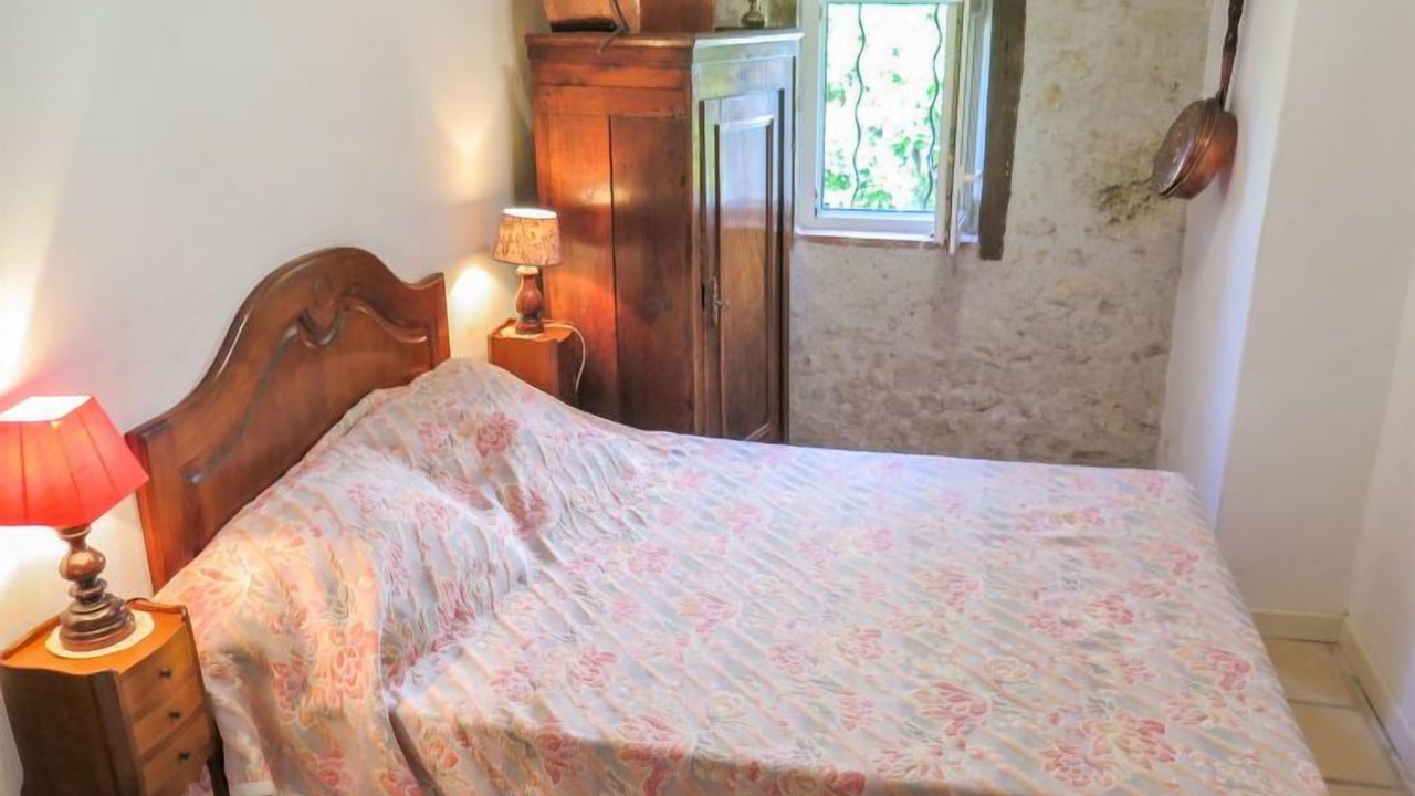 Photo of Bedroom in Sauvagnas