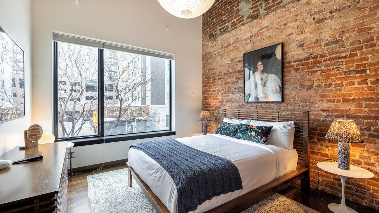 Photo of Bedroom in Cole