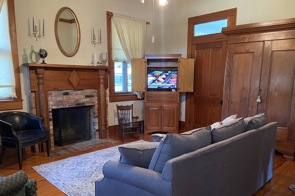 Photo of Livingroom in Scott