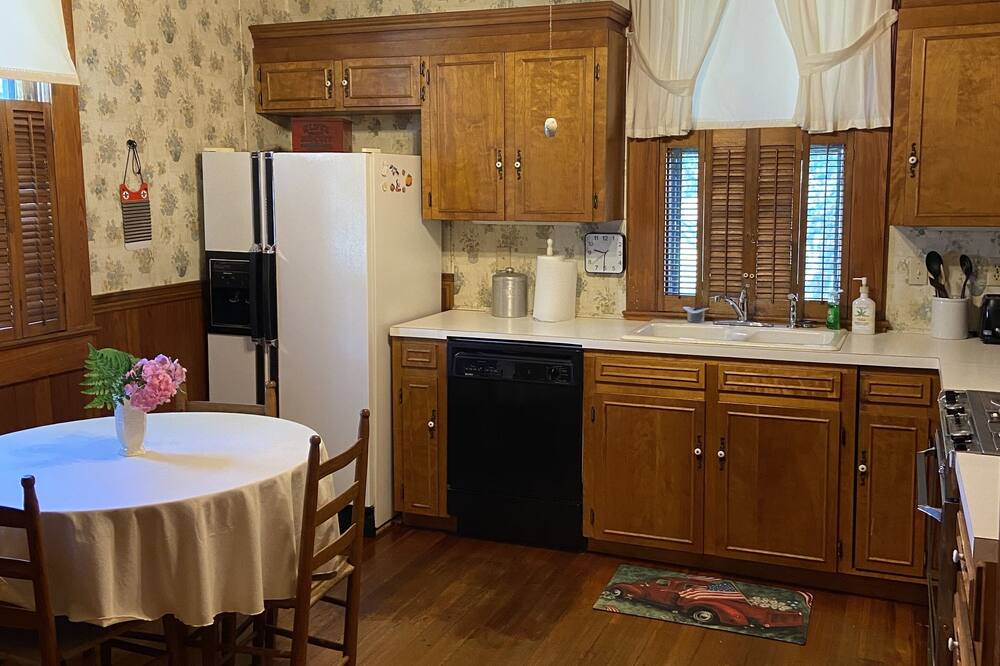 Photo of Kitchen in Scott
