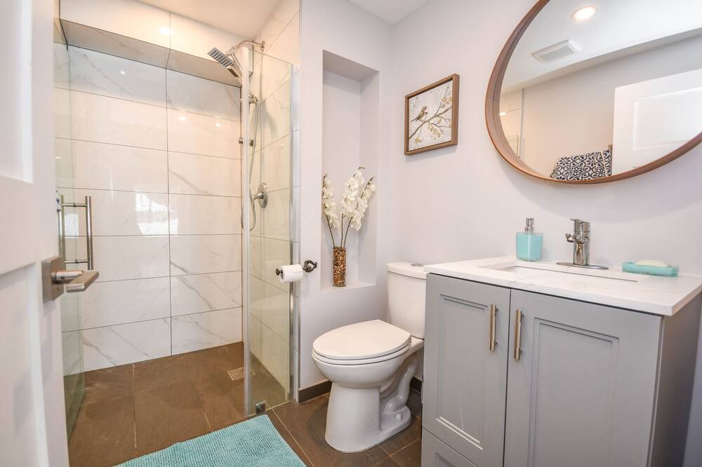 Photo of Bathroom in Lafontaine